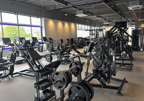 関西礦油株式会社  エニタイムフィットネス宇部新川店のアルバイト・パート ビューティー・生活サービスの求人情報イメージ2